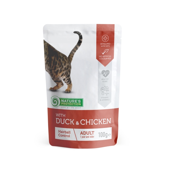 Влажный корм для взрослых кошек с уткой и курицей Nature‘s Protection Hairball with Duck and Chicken 100 г
