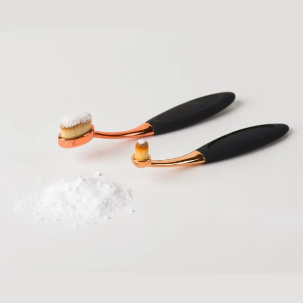 Eye Envy ProPowder Applicator Brush Small Аппликаторная щетка для пудры размер S - 4