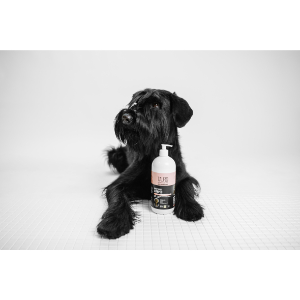 Делікатний шампунь-скраб для шерсті та шкіри собак та котів TAURO PRO LINE Ultra Natural Care Gentle Scrub Shampoo, 400 мл - 3