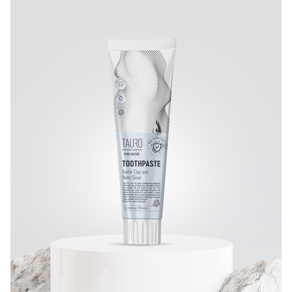 Антибактеріальна зубна паста Tauro Pro Line Pure Nature з каоліном та наночастинками срібла для собак та котів, 100 мл - 1